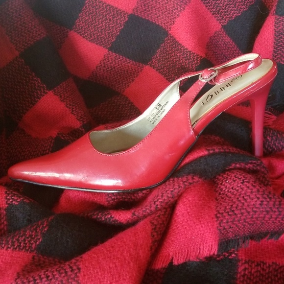 Heels - Picture 3 of 6